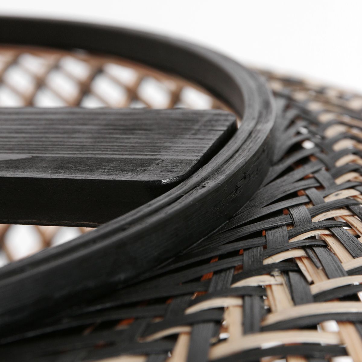 Lampe suspendue Kairo en hêtre/noir bambou